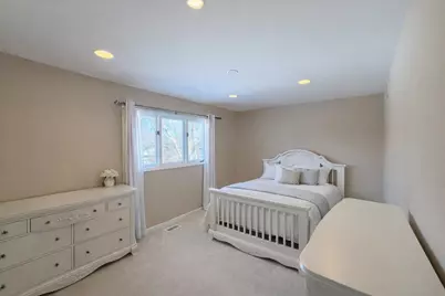 430 Waterford Drive, Willowbrook, IL 60527 - Photo 17