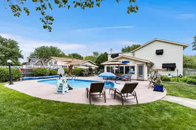 909 Madiera Drive, Shorewood, IL 60404 - Photo 5