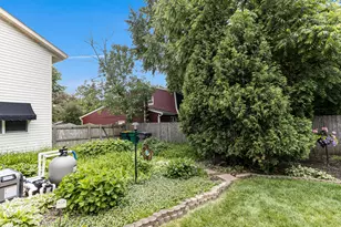 909 Madiera Dr, Shorewood, IL 60404 - Photo 27
