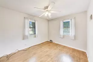 518 N William St, Joliet, IL 60435 - Photo 13