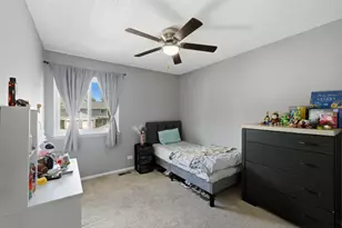 1713 Fulton Ln, Hanover Park, IL 60133 - Photo 13