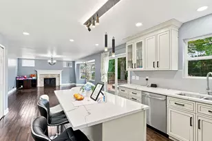 2219 Haider Ave, Naperville, IL 60564 - Photo 15