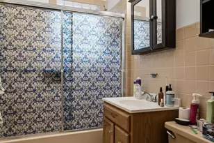 2211 W Cortez St, Chicago, IL 60622 - Photo 23