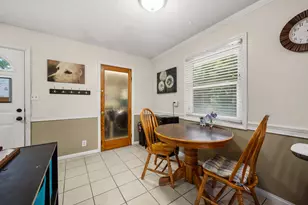 1628 E Dresser Rd, Dekalb, IL 60115 - Photo 15