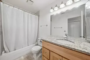 6224 Trinity Dr, Lisle, IL 60532 - Photo 15