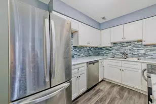 627 N Carroll Pkwy, Glenwood, IL 60425 - Photo 9