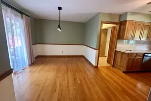 305 N Timothy Ln, McHenry, IL 60050 - Photo 9