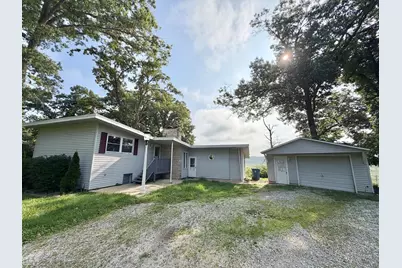 1708 Moonglow Road, Centralia, IL 62801 - Photo 1