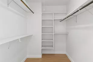 5251 Galitz St, Skokie, IL 60077 - Photo 11