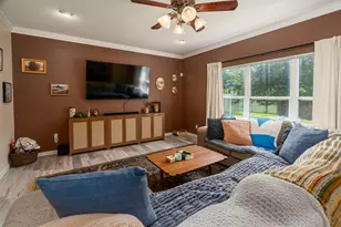 36 Edgewood Ln N, Centralia, IL 62801 - Photo 11
