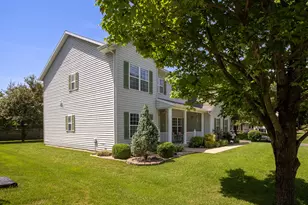 36 Edgewood Ln N, Centralia, IL 62801 - Photo 3