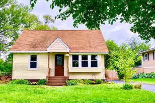 207 Village Rd, Hinsdale, IL 60521 - Photo 1