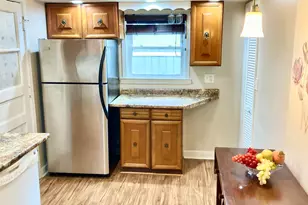 207 Village Rd, Hinsdale, IL 60521 - Photo 7