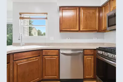 601 Greystone Lane, Bolingbrook, IL 60440 - Photo 25