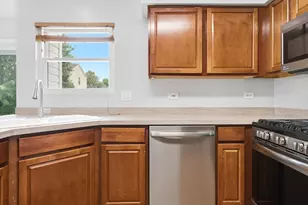 601 Greystone Ln, Bolingbrook, IL 60440 - Photo 25