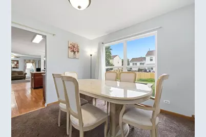 601 Greystone Lane, Bolingbrook, IL 60440 - Photo 11
