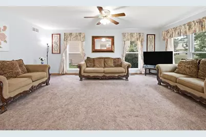 601 Greystone Lane, Bolingbrook, IL 60440 - Photo 17