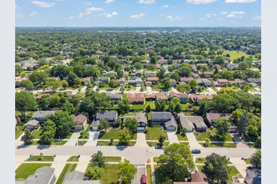 696 Farnham Lane, Wheaton, IL 60189 - Photo 27