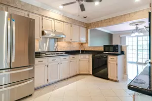 2207 Seaver Ln, Hoffman Estates, IL 60169 - Photo 13