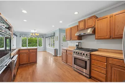 459 E Ridge Avenue, Elmhurst, IL 60126 - Photo 9