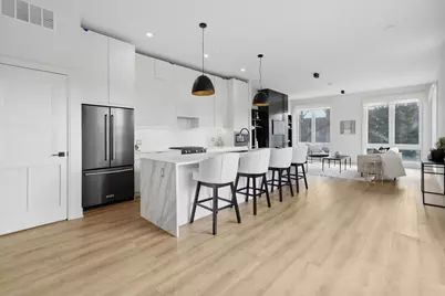 4256 W Belmont Avenue, Chicago, IL 60641 - Photo 3