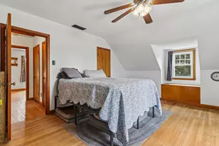 924 Grandview Ave, Lockport, IL 60441 - Photo 17