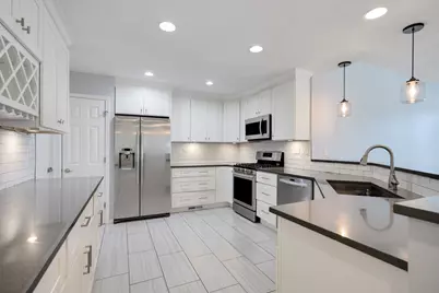 1151 Georgetown Way #1151, Vernon Hills, IL 60061 - Photo 5