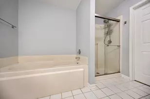 1151 Georgetown Way, Vernon Hills, IL 60061 - Photo 19
