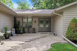 1441 Ramsey Close, Rockford, IL 61107 - Photo 5