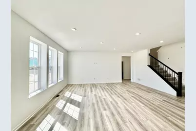 702 West Point Way, Oswego, IL 60543 - Photo 5