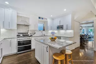 6007 N Newburg Ave, Chicago, IL 60631 - Photo 11