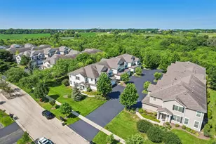 512 S Jade Ln, Round Lake, IL 60073 - Photo 31