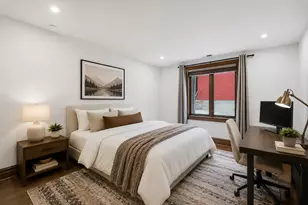 319 W Webster Ave, Chicago, IL 60614 - Photo 17