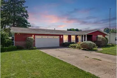 414 S Seymour Street, Oakwood, IL 61858 - Photo 1