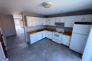 535 Brookside Dr, Westmont, IL 60559 - Photo 3