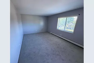 535 Brookside Drive #E, Westmont, IL 60559 - Photo 5