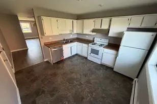 535 Brookside Dr, Westmont, IL 60559 - Photo 3