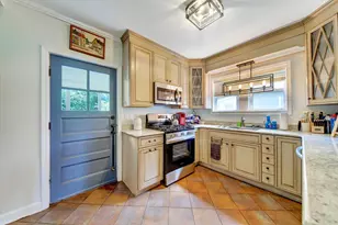 655 Albert St, Elmhurst, IL 60126 - Photo 11