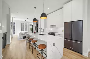 4246 W Belmont Ave, Chicago, IL 60641 - Photo 3
