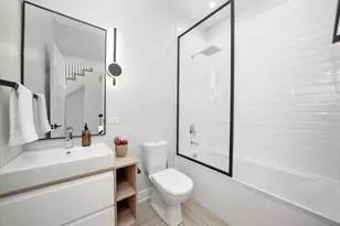4246 W Belmont Ave, Chicago, IL 60641 - Photo 19