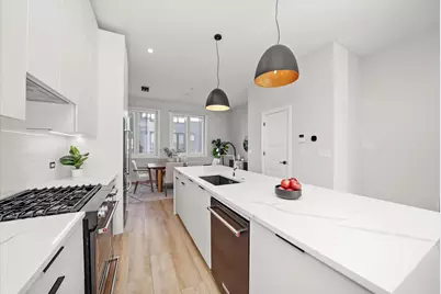 4246 W Belmont Avenue, Chicago, IL 60641 - Photo 5