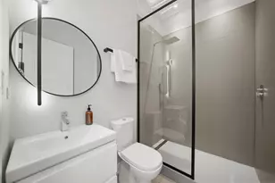 4246 W Belmont Ave, Chicago, IL 60641 - Photo 21