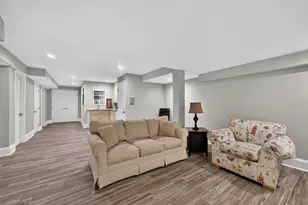 87 Whittington Course, Saint Charles, IL 60174 - Photo 33