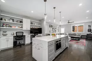 1516 W Ohio St, Chicago, IL 60642 - Photo 7