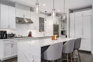 1516 W Ohio St, Chicago, IL 60642 - Photo 9