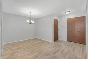 1538 Springview Ct, Wheeling, IL 60090 - Photo 9