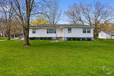 410 S Chicago Street, Rossville, IL 60963 - Photo 3