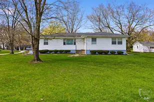 410 S Chicago St, Rossville, IL 60963 - Photo 3