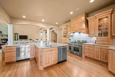 1920 Merritt Lane, Lake Forest, IL 60045 - Photo 13