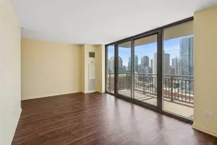 630 N State St, Chicago, IL 60654 - Photo 13